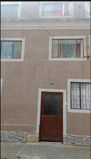 Apartaestudio en arriendo Cundinamarca Bogotá Santa Teresita 50 m2 Habitaciones 1 Baños 1 Garajes 0 Precio $600000