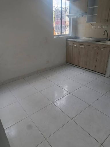 Apartaestudio en arriendo Antioquia Medellín Bosques De San Pablo 20 m2 Habitaciones 1 Baños 1 Garajes 0 Precio $1300000