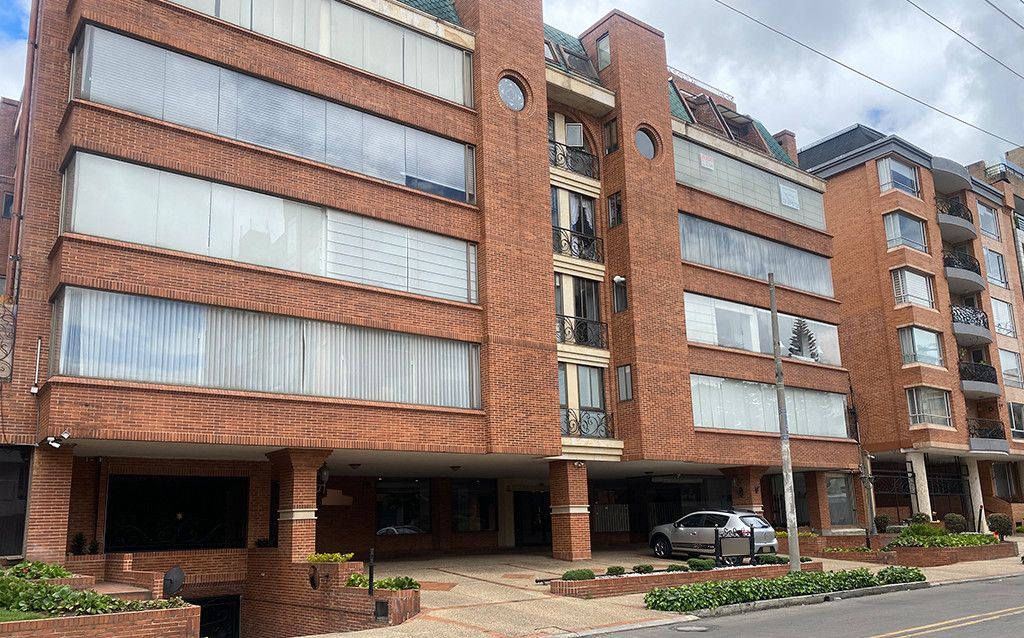 Apartamento en venta Cundinamarca Bogotá Santa Bibiana 154 m2 Habitaciones 3 Baños 4 Garajes 2 Precio $1290000000