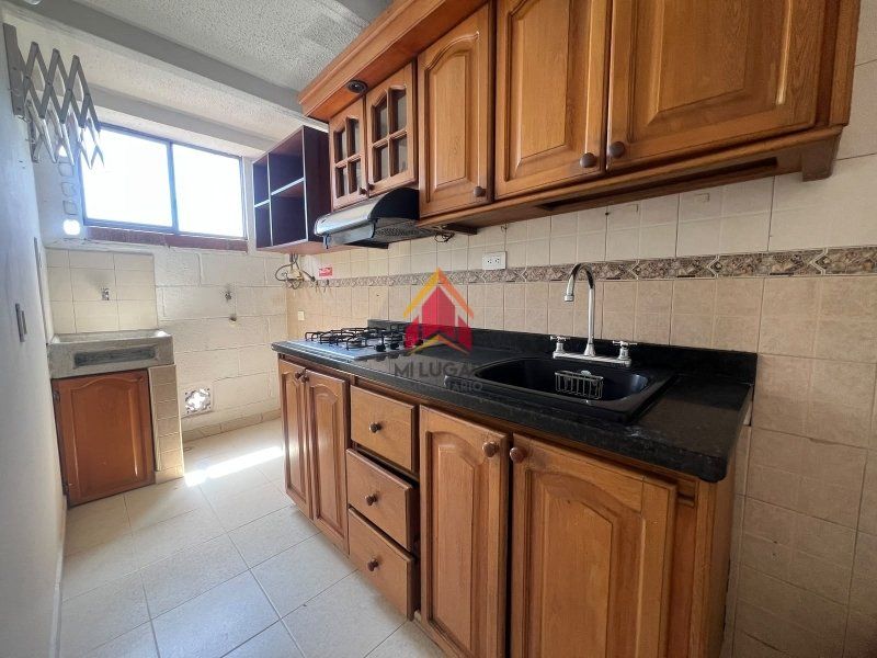 Apartamento en arriendo Antioquia Envigado Milán - Vallejuelos 65 m2 Habitaciones 3 Baños 2 Garajes 1 Precio $2600000