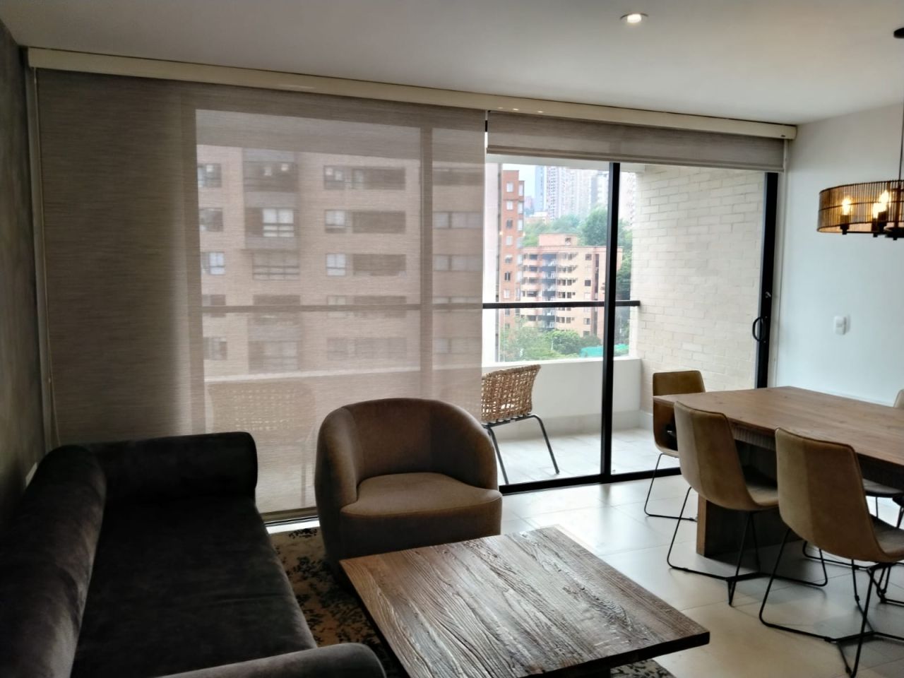 Apartamento en arriendo Antioquia Medellín Castropol 105 m2 Habitaciones 3 Baños 3 Garajes 1 Precio $8400000