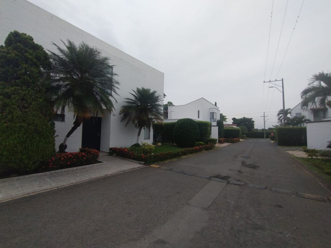 Casa en arriendo Valle Del Cauca Jamundí Cn Solares De La Morada Et I 220 m2 Habitaciones 3 Baños 5 Garajes 4 Precio $5000000