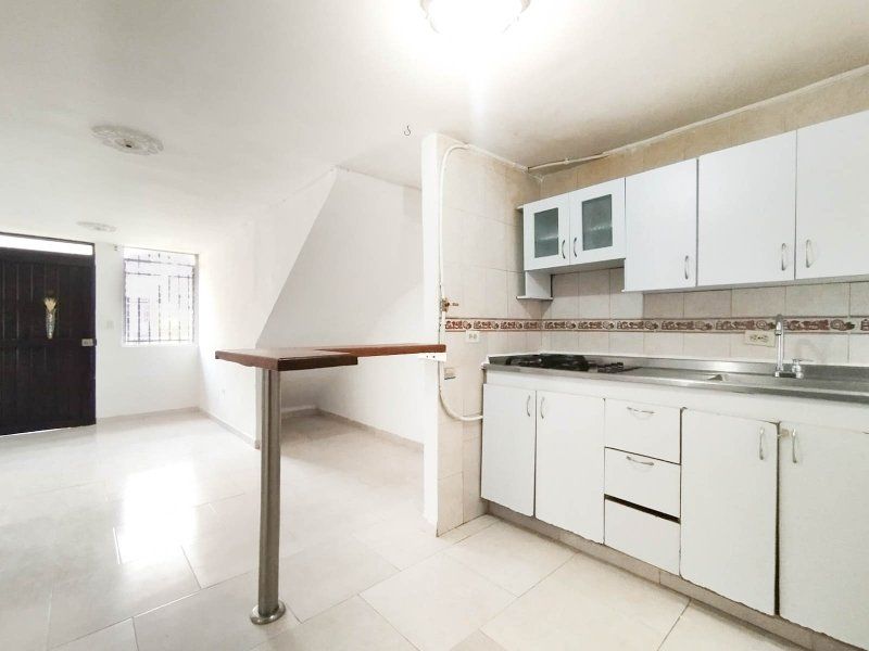 Apartamento en arriendo Antioquia Medellín San Antonio De Prado 55 m2 Habitaciones 2 Baños 1 Garajes 0 Precio $1250000