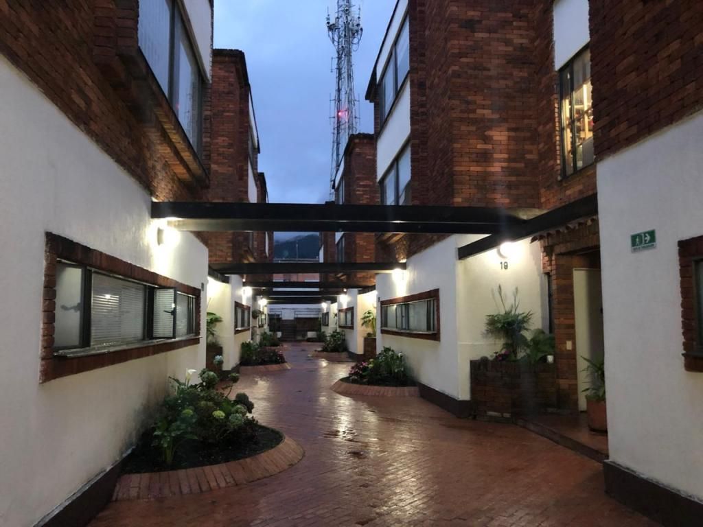 Apartamento en venta Cundinamarca Bogotá Cedritos 135 m2 Habitaciones 5 Baños 4 Garajes 2 Precio $630000000