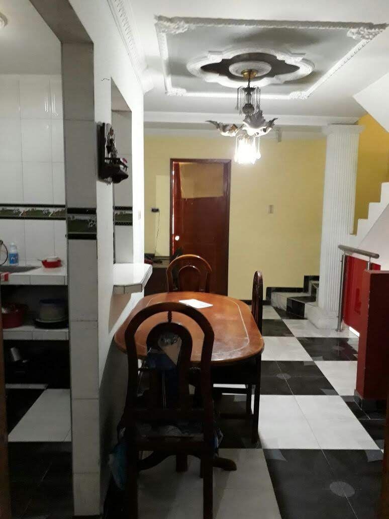 Casa en venta Cundinamarca Bogotá Santa Rita 300 m2 Habitaciones 10 Baños 6 Garajes 0 Precio $750000000