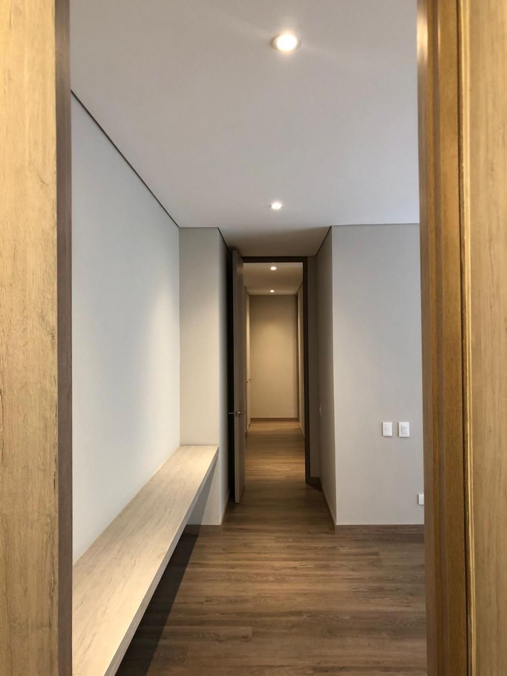 Apartamento en venta Cundinamarca Bogotá Granada 269 m2 Habitaciones 3 Baños 4 Garajes 4 Precio $3147447000