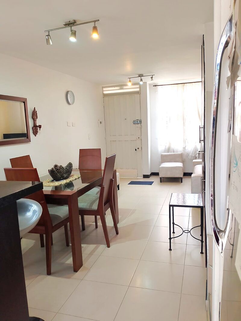 Casa en venta Cundinamarca Bogotá El Dorado 78 m2 Habitaciones 3 Baños 2 Garajes 1 Precio $278000000