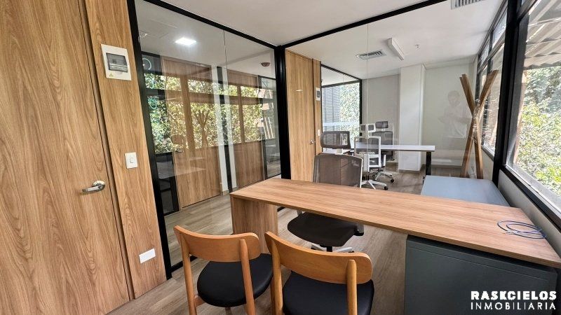 Oficina en venta Antioquia Medellín Cuarta Brigada 7 m2 Habitaciones 0 Baños 1 Garajes 0 Precio $110000000