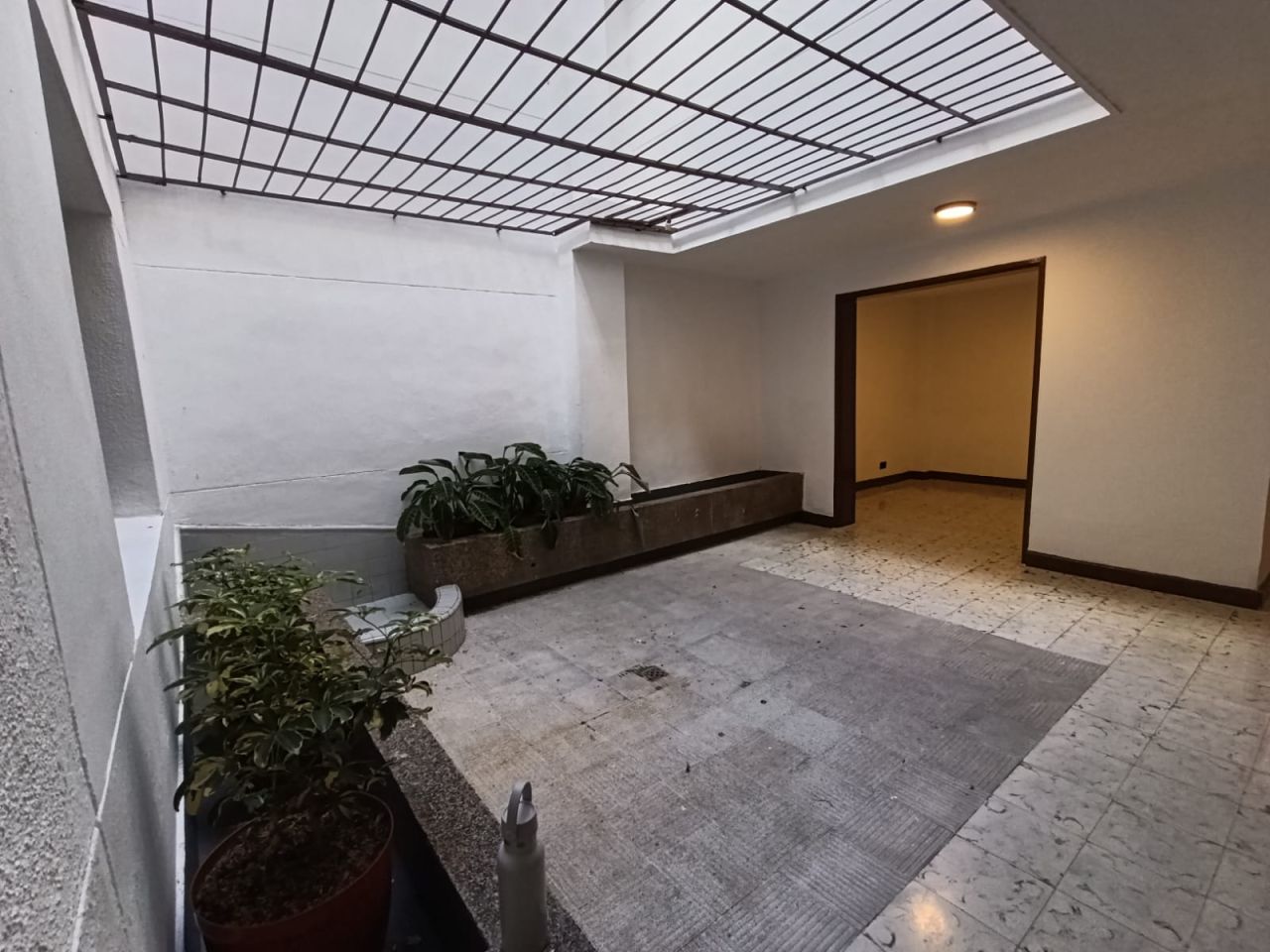 Casa en arriendo Antioquia Medellín Boston 183 m2 Habitaciones 5 Baños 3 Garajes 0 Precio $3600000