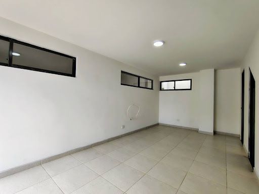 Local en arriendo Cundinamarca Bogotá Los Laureles 20 m2 Habitaciones 0 Baños 1 Garajes 0 Precio $1300000
