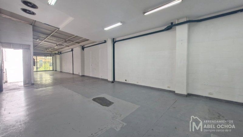 Bodega en arriendo Antioquia Medellín El Castillo 190 m2 Habitaciones 0 Baños 2 Garajes 0 Precio $4500000