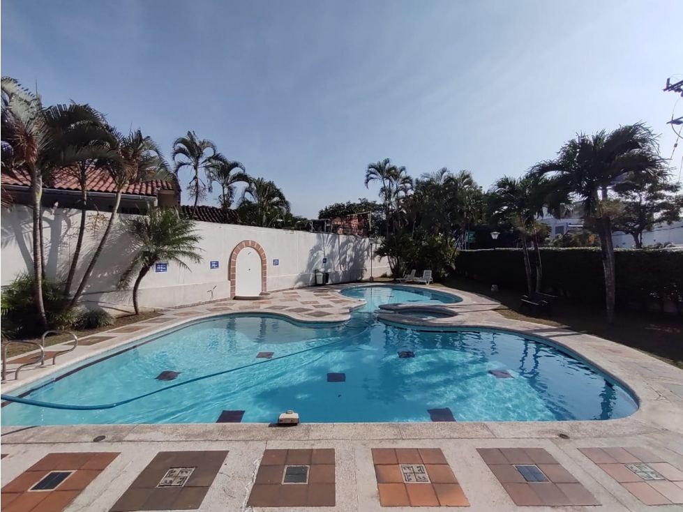 Apartamento en arriendo Valle Del Cauca Cali Nueva Tequendama 100 m2 Habitaciones 3 Baños 3 Garajes 2 Precio $2600000