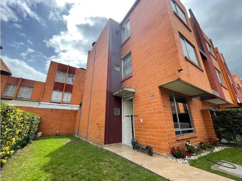 Casa en venta Cundinamarca Zipaquirá Br Villa Maria 160 m2 Habitaciones 5 Baños 4 Garajes 0 Precio $380000000