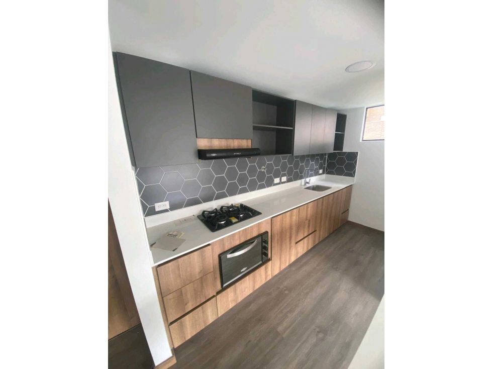 Apartamento en arriendo Antioquia Envigado Las Vegas 70 m2 Habitaciones 2 Baños 2 Garajes 1 Precio $4000000