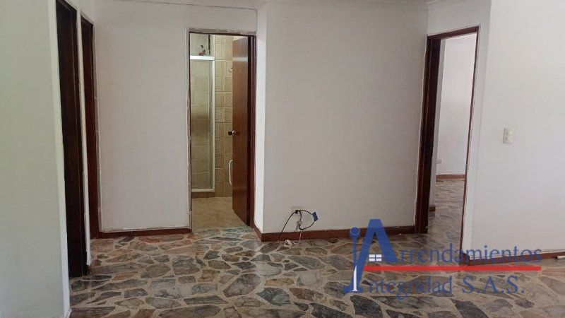 Apartamento en arriendo Antioquia Medellín Rosales 90 m2 Habitaciones 3 Baños 3 Garajes 1 Precio $2650000