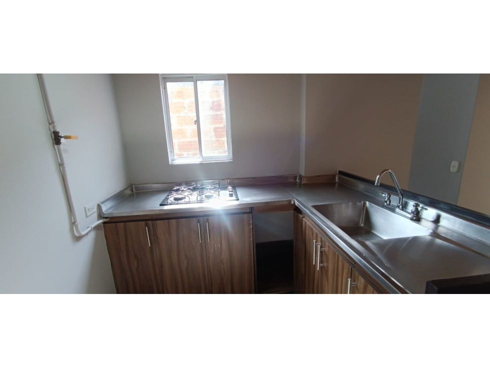 Apartamento en arriendo Antioquia Medellín La Milagrosa 40 m2 Habitaciones 2 Baños 1 Garajes 0 Precio $1300000