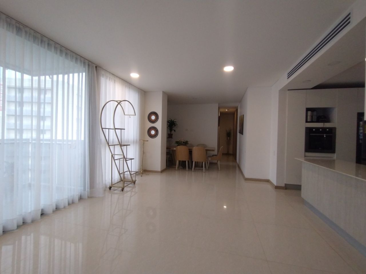 Apartamento en arriendo Atlántico Barranquilla Riomar 150 m2 Habitaciones 3 Baños 4 Garajes 2 Precio $9800000
