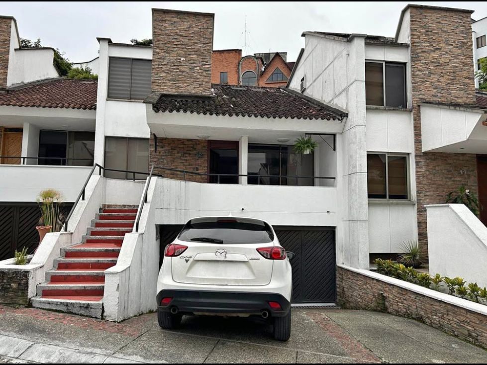 Casa en arriendo Risaralda Pereira Br Pinares De San Martin 168 m2 Habitaciones 3 Baños 2 Garajes 2 Precio $5000000