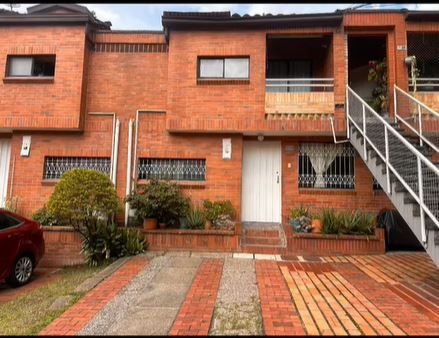 Apartamento en arriendo Antioquia Envigado La Orquídea 120 m2 Habitaciones 3 Baños 2 Garajes 1 Precio $3500000