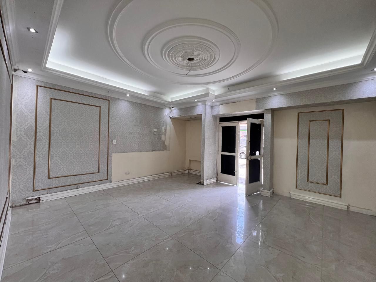 Local en arriendo Valle Del Cauca Cali 3 De Julio 268 m2 Habitaciones 0 Baños 3 Garajes 0 Precio $10000000