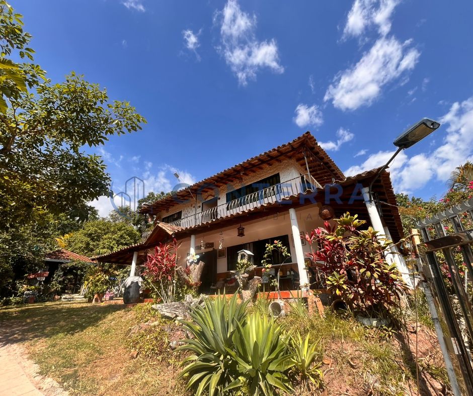 Finca en venta Santander Piedecuesta Bosques De Aranjuez 1620 m2 Habitaciones 6 Baños 5 Garajes 6 Precio $650000000