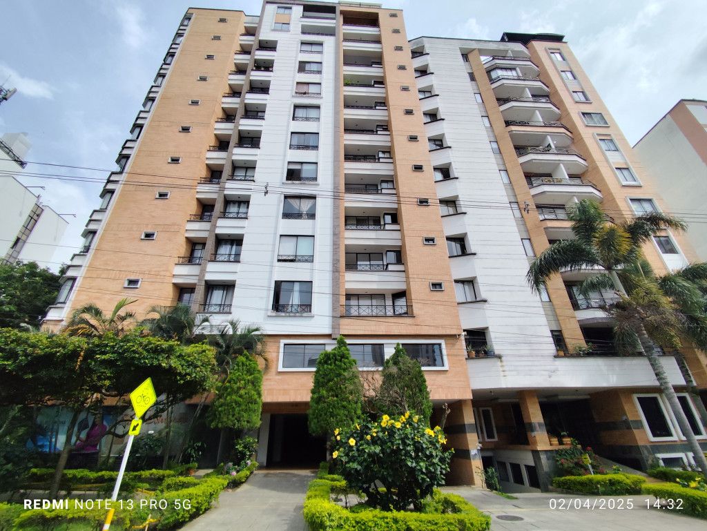 Oficina en arriendo Santander Bucaramanga Mejoras Publicas 68 m2 Habitaciones 0 Baños 2 Garajes 1 Precio $6500000