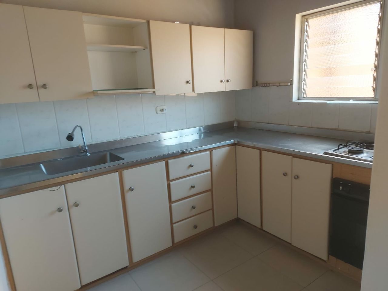 Casa en arriendo Antioquia Medellín La Floresta 120 m2 Habitaciones 4 Baños 1 Garajes 0 Precio $3100000