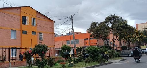 Casa en arriendo Cundinamarca Bogotá Ciudad Techo 44 m2 Habitaciones 2 Baños 1 Garajes 0 Precio $1320000