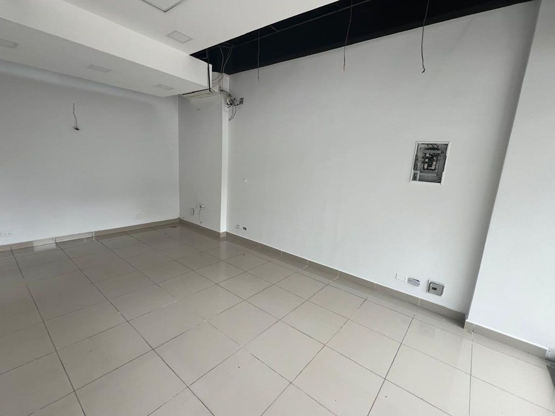 Local en arriendo Antioquia Medellín Altos Del Poblado 30 m2 Habitaciones 0 Baños 0 Garajes 0 Precio $4400000