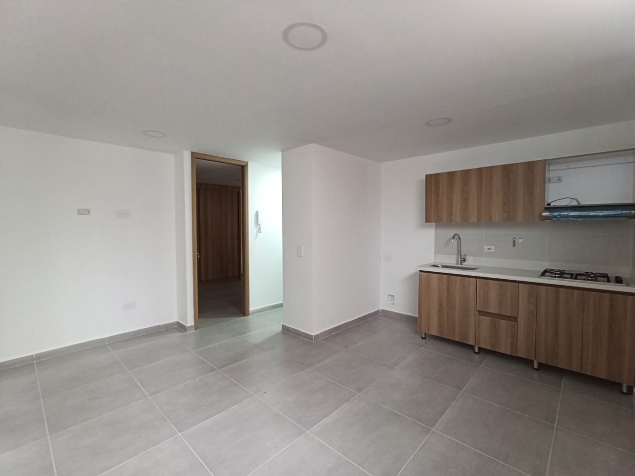 Apartamento en arriendo Antioquia Itagüí Santa Catalina 60 m2 Habitaciones 3 Baños 2 Garajes 0 Precio $2000000