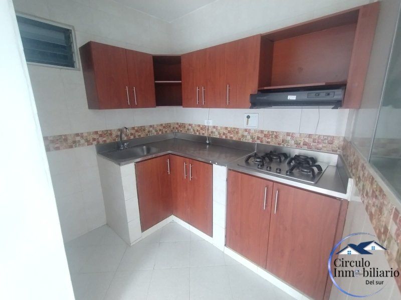 Apartamento en arriendo Antioquia Envigado Bucarest 110 m2 Habitaciones 4 Baños 2 Garajes 0 Precio $2700000