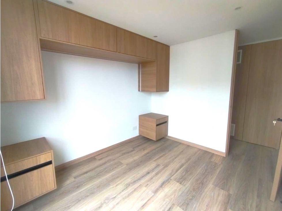 Apartaestudio en venta Cundinamarca Bogotá Gilmar 32 m2 Habitaciones 1 Baños 1 Garajes 0 Precio $270000000