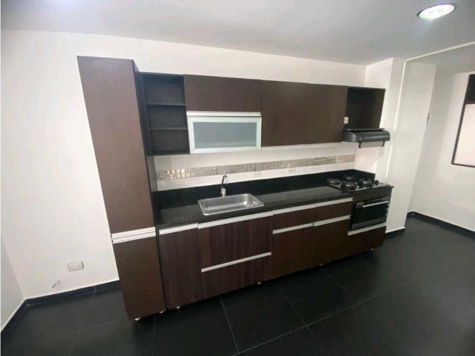 Apartamento en arriendo Antioquia Envigado El Portal 120 m2 Habitaciones 3 Baños 2 Garajes 0 Precio $4000000