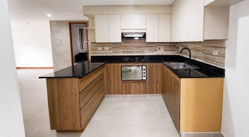 Apartamento en arriendo Antioquia Envigado Zúñiga 140 m2 Habitaciones 3 Baños 3 Garajes 2 Precio $7000000