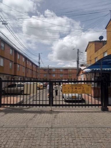 Casa en arriendo Cundinamarca Bogotá Bilbao I Sector 62 m2 Habitaciones 2 Baños 1 Garajes 0 Precio $1337000