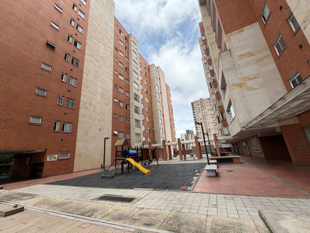 Apartamento en arriendo Cundinamarca Bogotá Ciudad Salitre Sur-oriental 64 m2 Habitaciones 1 Baños 2 Garajes 1 Precio $3400000
