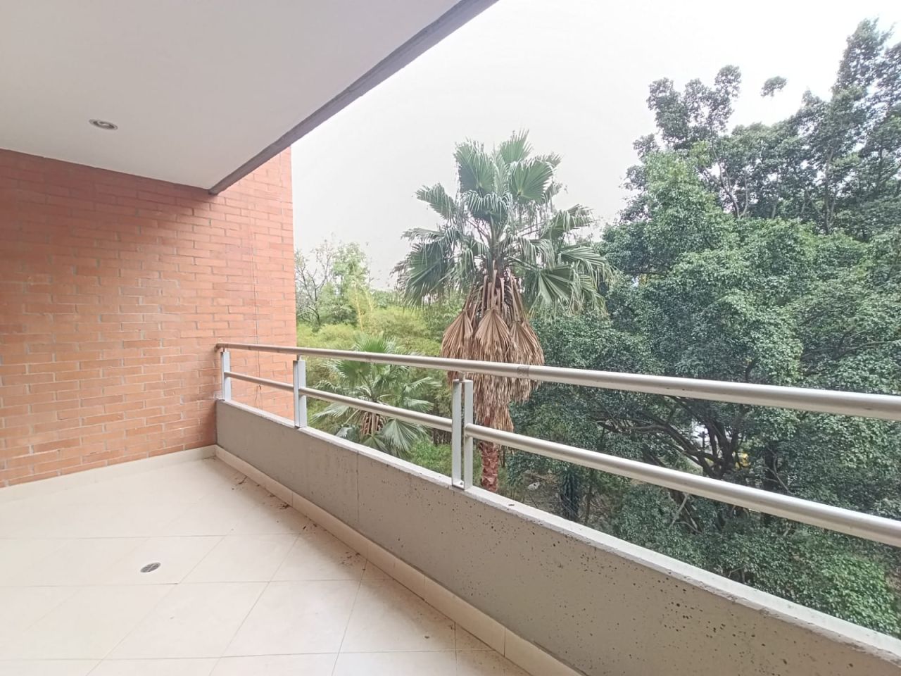Apartamento en arriendo Antioquia Medellín Urbanizacion El Futuro 62 m2 Habitaciones 1 Baños 2 Garajes 2 Precio $3500000
