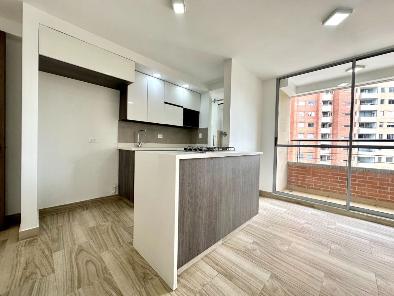Apartamento en arriendo Antioquia Bello Zona Industrial No 1 63 m2 Habitaciones 3 Baños 2 Garajes 1 Precio $2500000