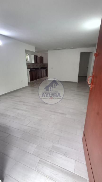 Casa en arriendo Antioquia Envigado El Chocho 120 m2 Habitaciones 3 Baños 2 Garajes 1 Precio $2300000