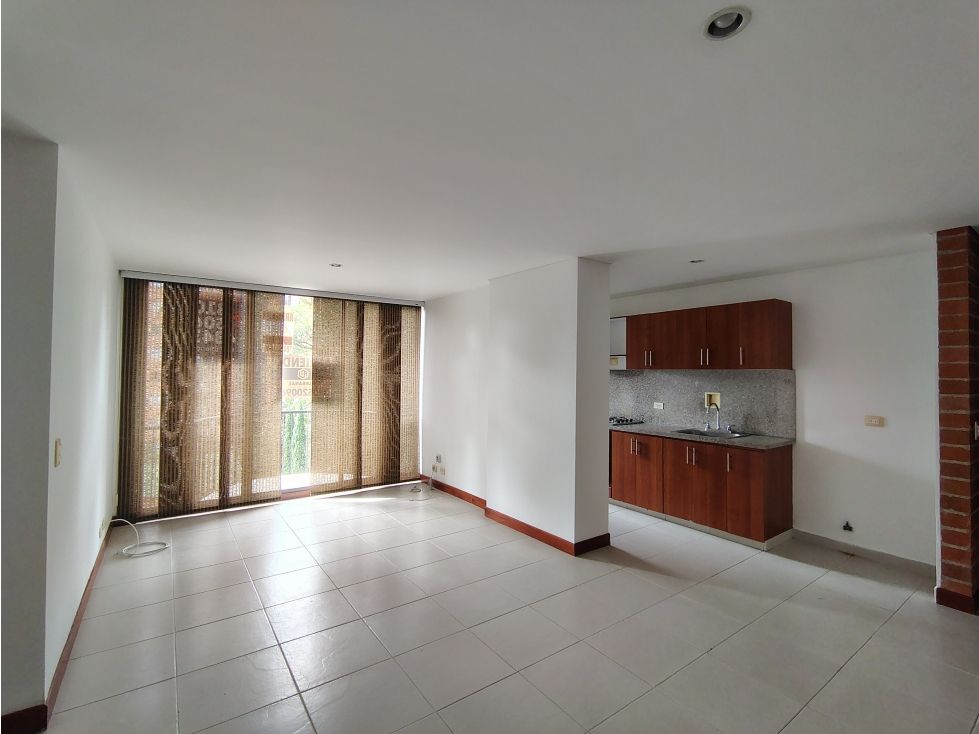Apartamento en arriendo Antioquia Itagüí Ditaires 90 m2 Habitaciones 3 Baños 2 Garajes 0 Precio $3100000