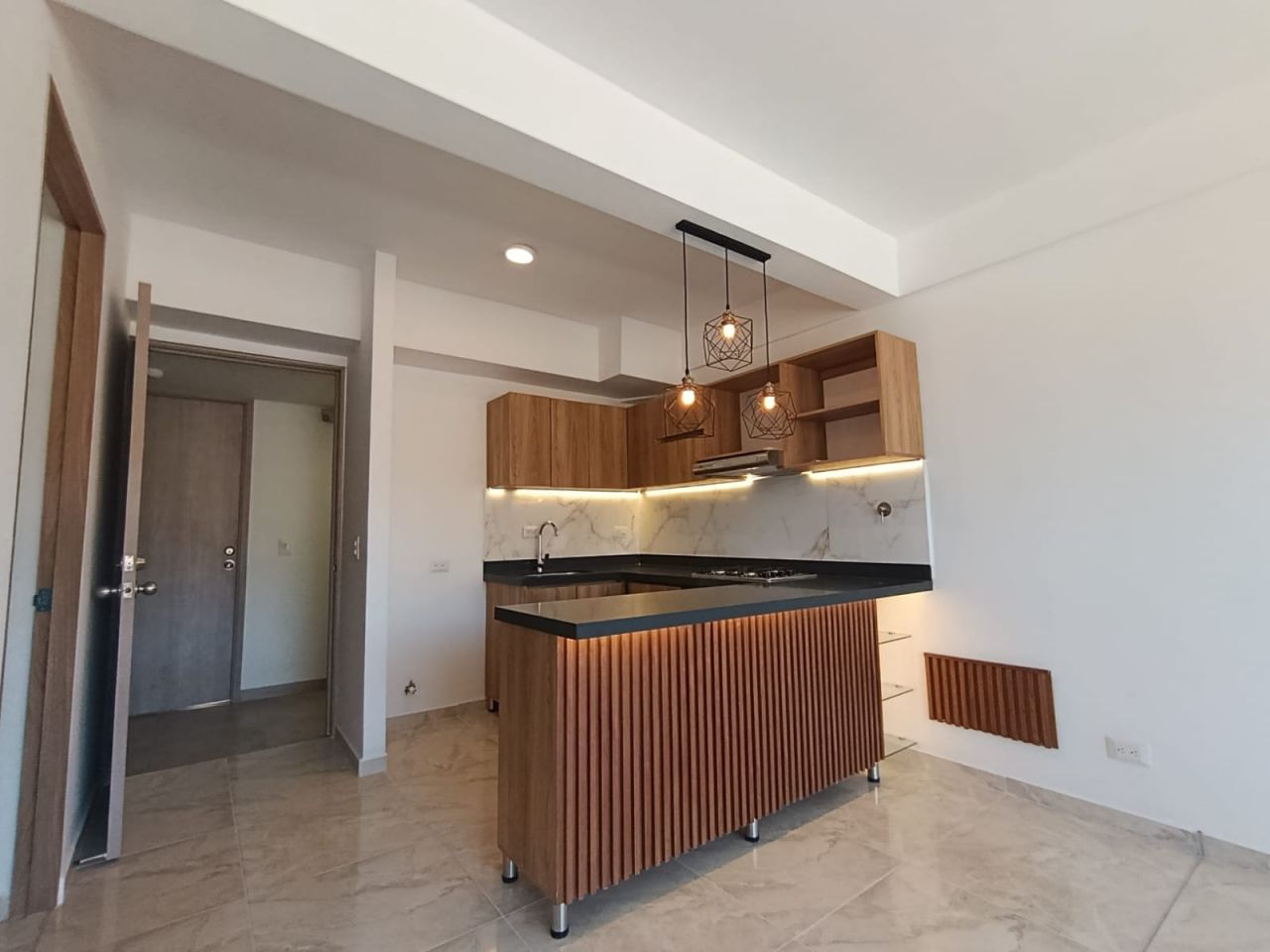 Apartamento en arriendo Antioquia Bello Santa Ana 61 m2 Habitaciones 2 Baños 2 Garajes 1 Precio $2500000
