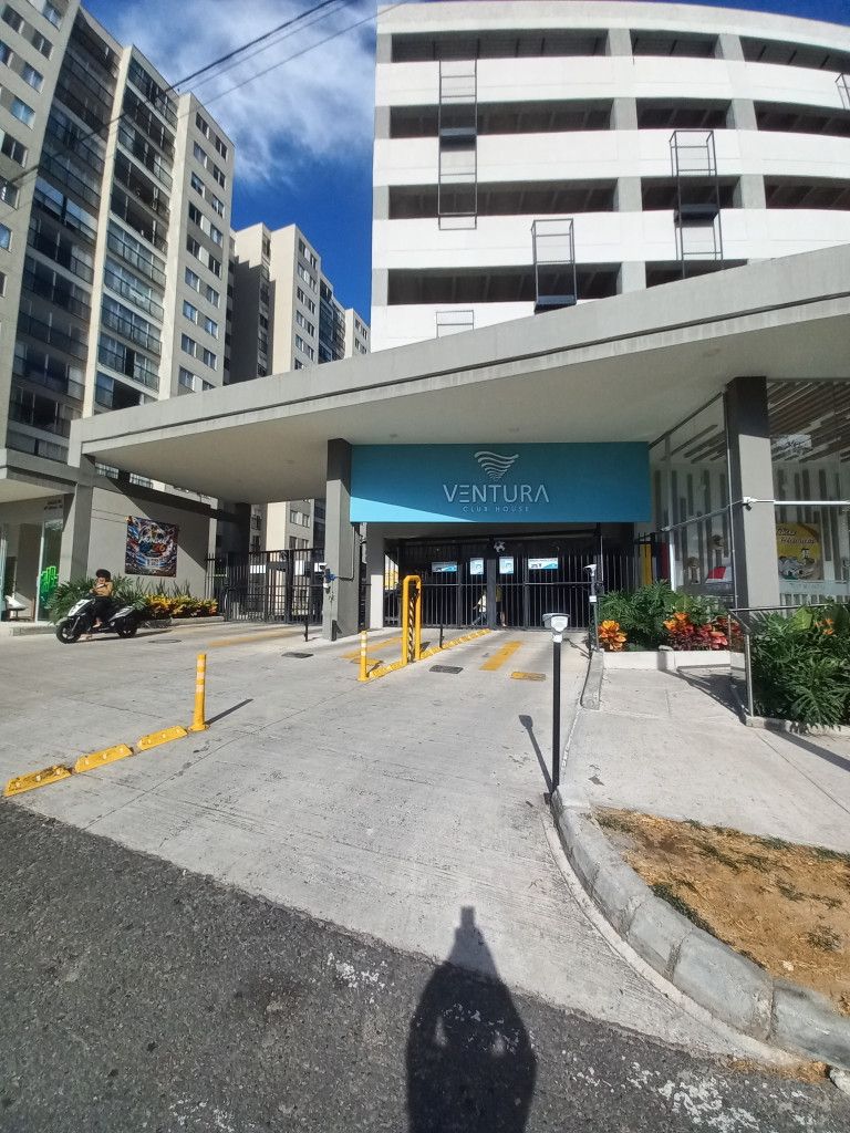 Apartamento en arriendo Tolima Ibagué Cd Simon Bolivar Et I 55 m2 Habitaciones 3 Baños 2 Garajes 1 Precio $1300000