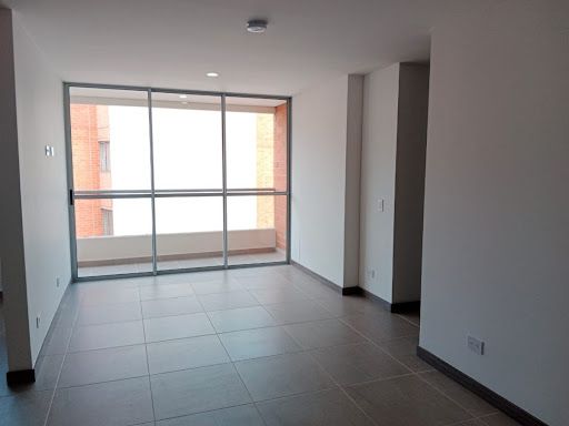 Apartamento en arriendo Antioquia Itagüí Asd 70 m2 Habitaciones 3 Baños 2 Garajes 1 Precio $2950000