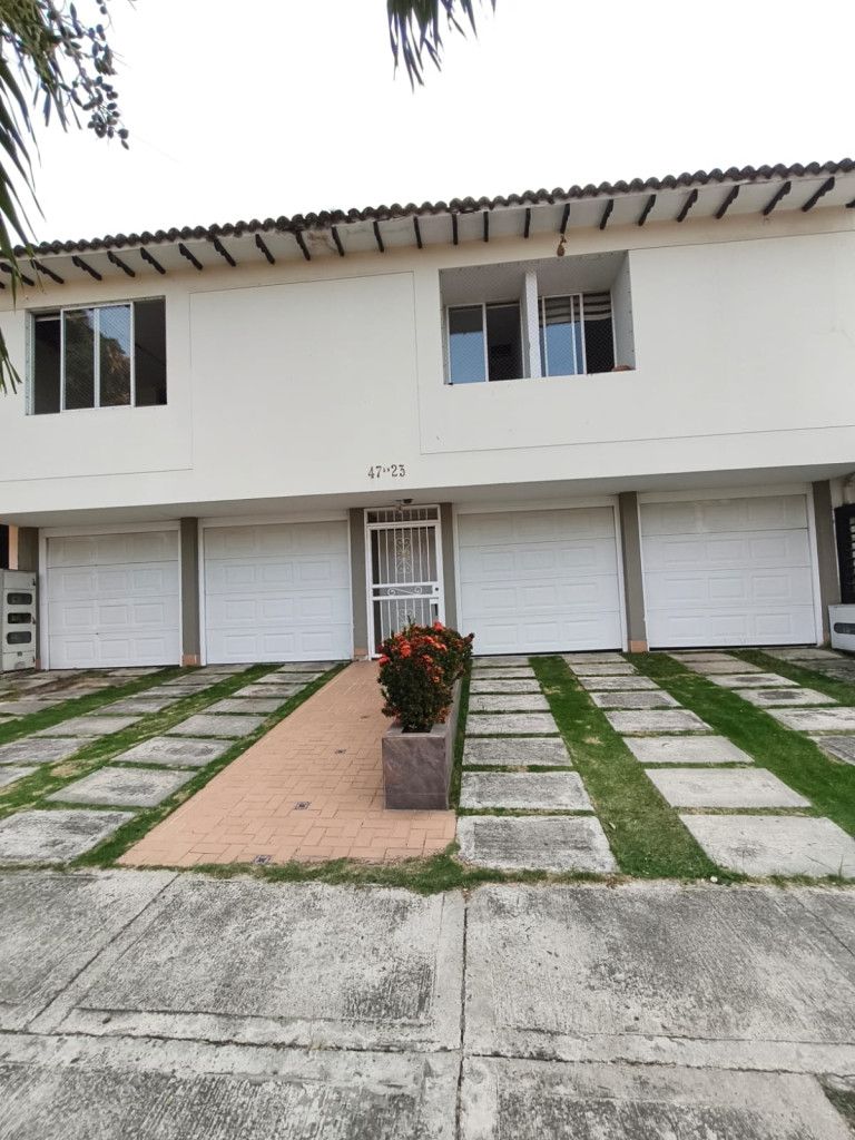 Apartaestudio en arriendo Valle Del Cauca Cali Sector Patio Bonito 35 m2 Habitaciones 1 Baños 1 Garajes 0 Precio $950000