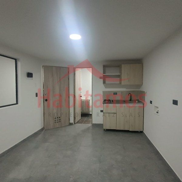 Apartaestudio en arriendo Antioquia Envigado El Dorado 20 m2 Habitaciones 1 Baños 1 Garajes 0 Precio $1700000