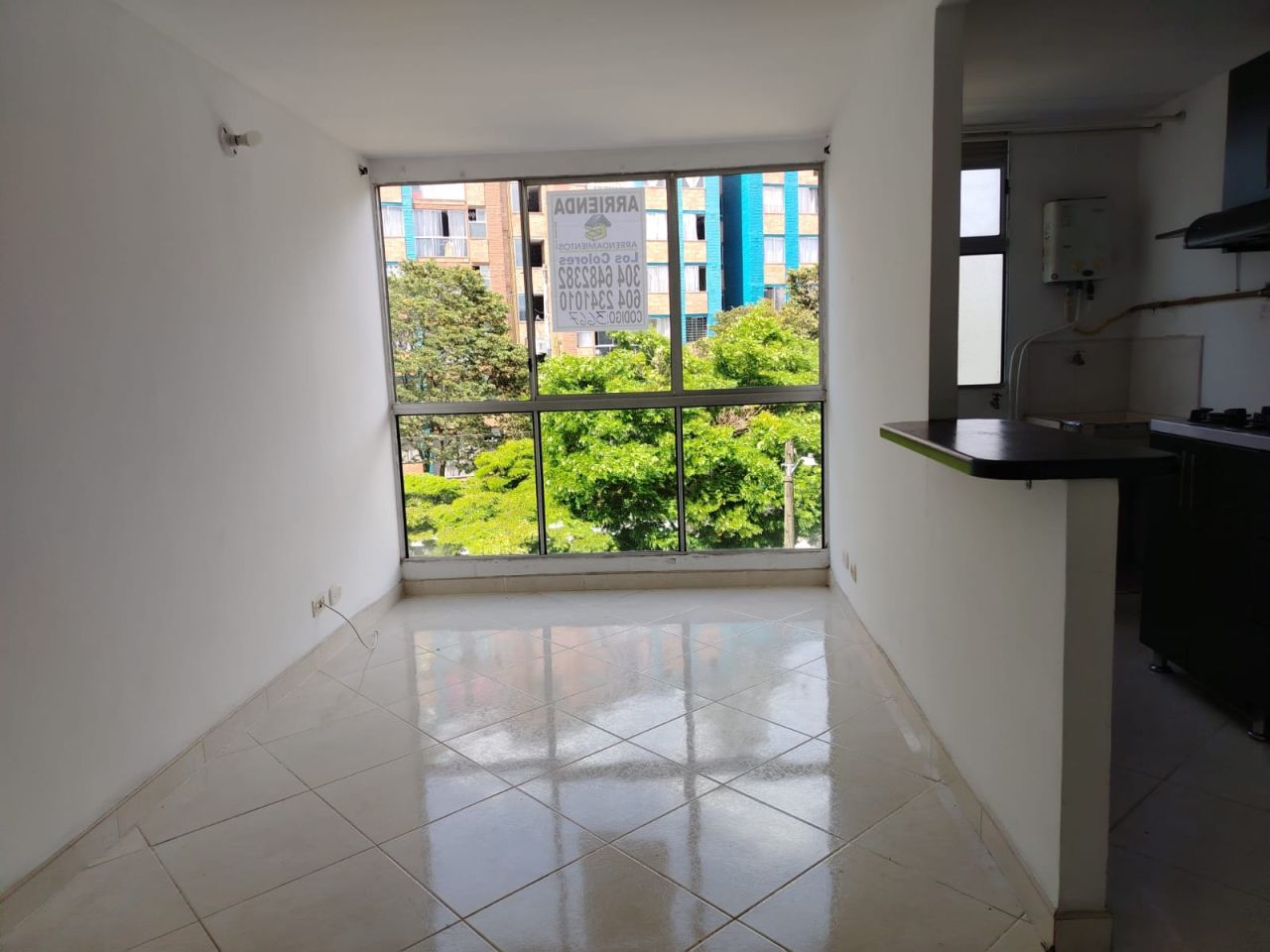 Apartamento en arriendo Antioquia Medellín Los Cerros - El Vergel 60 m2 Habitaciones 3 Baños 1 Garajes 0 Precio $1700000