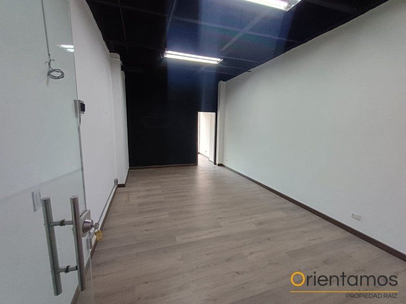 Local en arriendo Antioquia Medellín Urbanizacion Santa Maria De Oviedo 35 m2 Habitaciones 0 Baños 0 Garajes 0 Precio $4319280