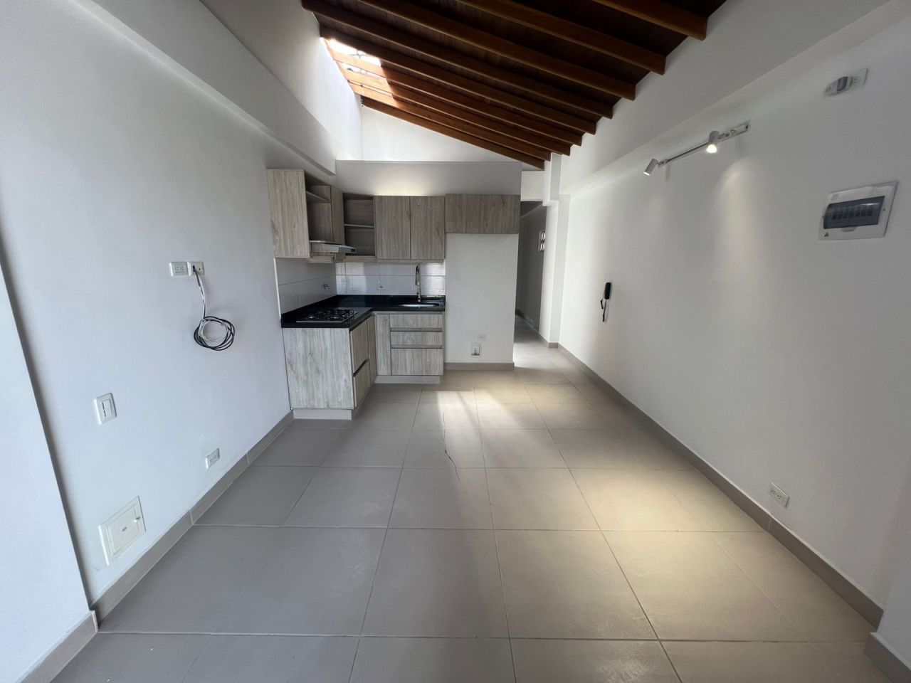 Apartaestudio en arriendo Antioquia Medellín Campo Amor 60 m2 Habitaciones 1 Baños 1 Garajes 0 Precio $2000000