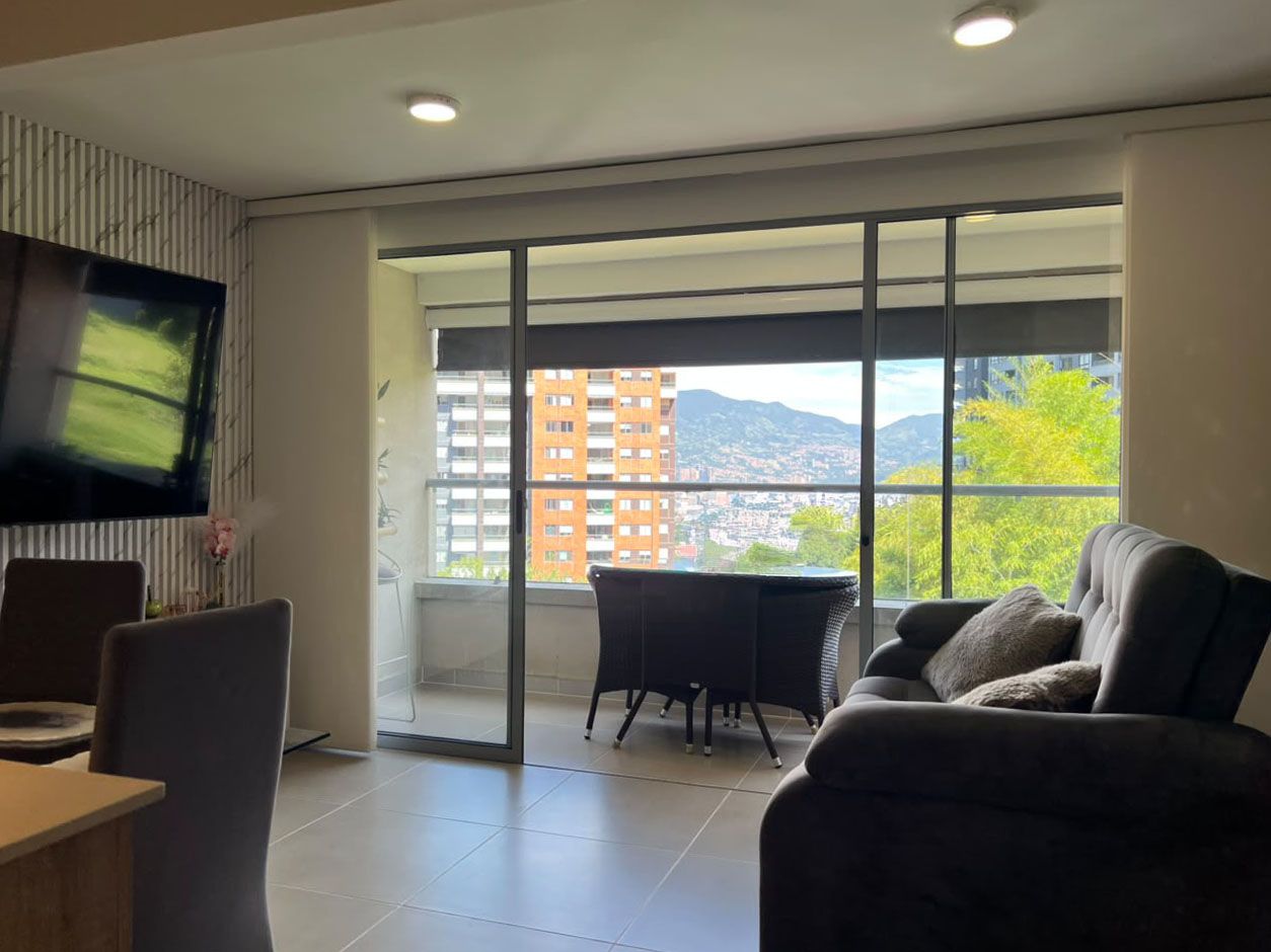Apartamento en arriendo Antioquia Envigado Ub Torres Del Sur 68 m2 Habitaciones 2 Baños 2 Garajes 1 Precio $3650000