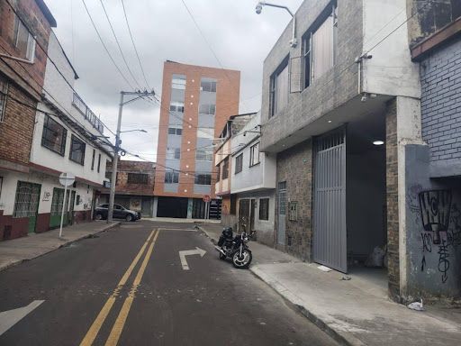Bodega en arriendo Cundinamarca Bogotá El Real 138 m2 Habitaciones 0 Baños 1 Garajes 0 Precio $5500000
